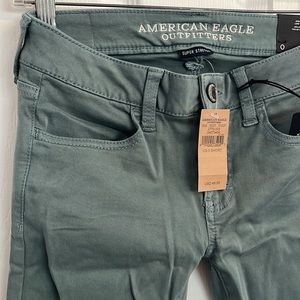 NWT American Eagle Outfitters Super Stretch Jeggings